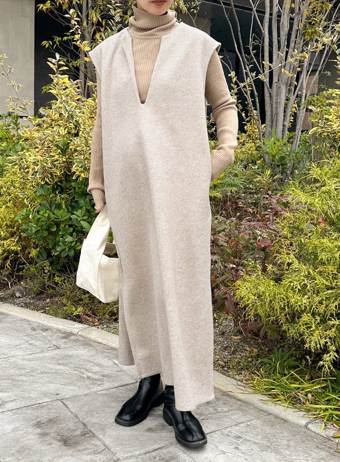 Carousel Thumbnail Image 4